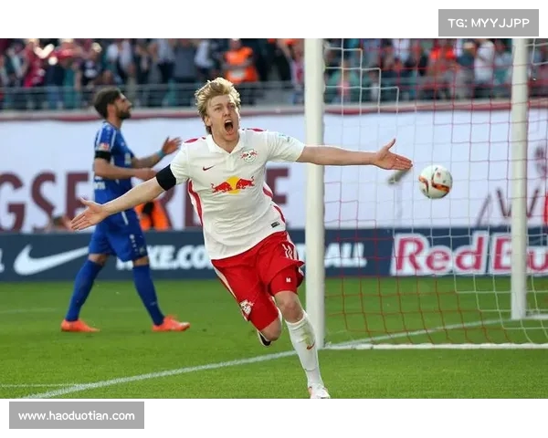 德甲收官战:激烈对决与历史性时刻成就赛季高潮 德甲收官战:激烈对决与历史性时刻成就赛季高潮