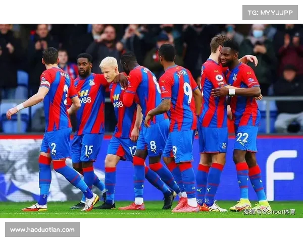 英超赛季触球次数排名解析 谁是场上最活跃的球员